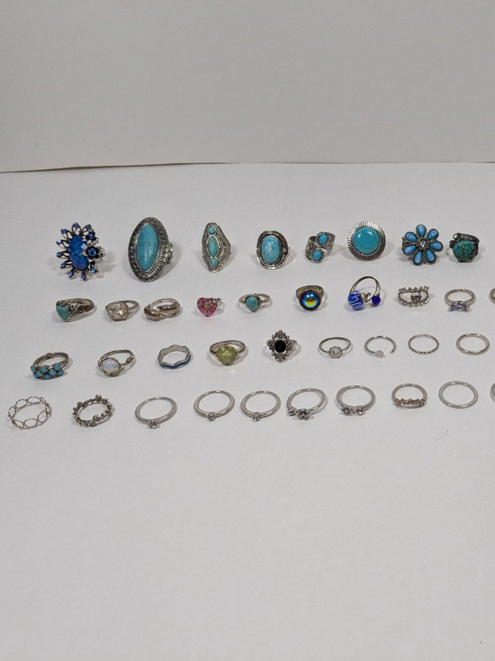 Silver Tone Fashion Ring Lot 55 Fashion Jewelry Ready to Wear Blue Tone Stones